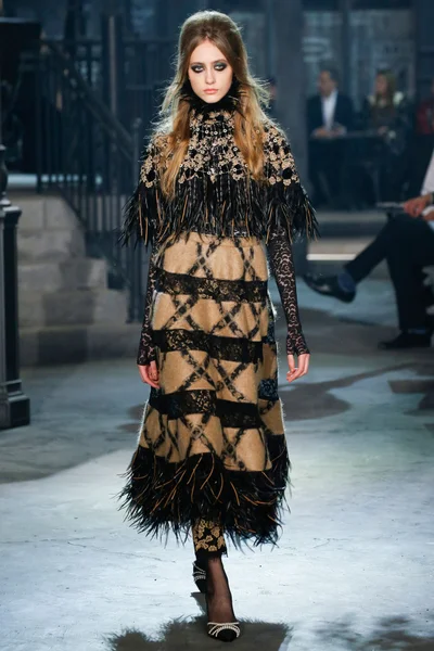 Look 66